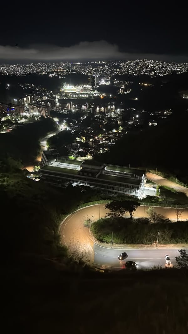 Rotura de tubería matriz afecta el suministro de agua en El Hatillo