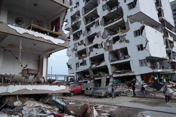 Nuevo balance elevó a 6.301 los fallecidos por los terremotos en Venezuela
