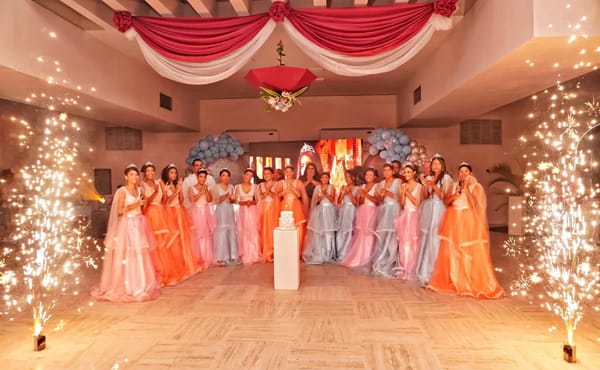 SUCRE | Jóvenes de Cumaná celebraron sus 15 años en la lera edición de «Sueño de Quinceañera»