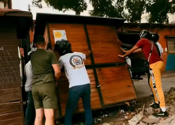 SUCRE | Alcaldía de Cumaná retiró kioscos abandonados para recuperar espacios del centro de la ciudad