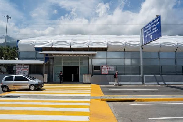 Aerolíneas internacionales retoman operaciones en Maiquetía tras habilitación de terminales temporales