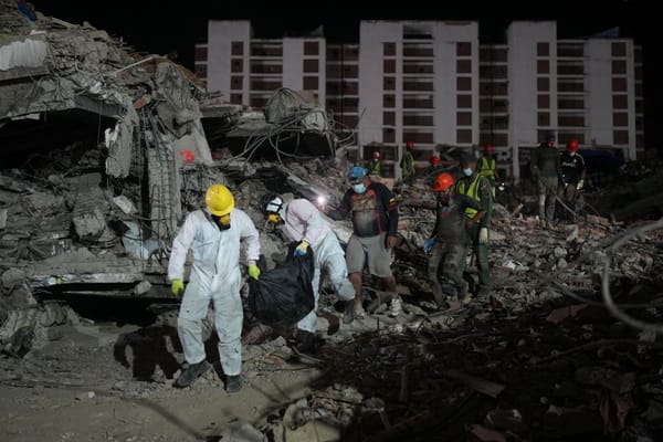 Tras dos meses de los terremotos en Venezuela: cifra de muertos subió a 6.509
