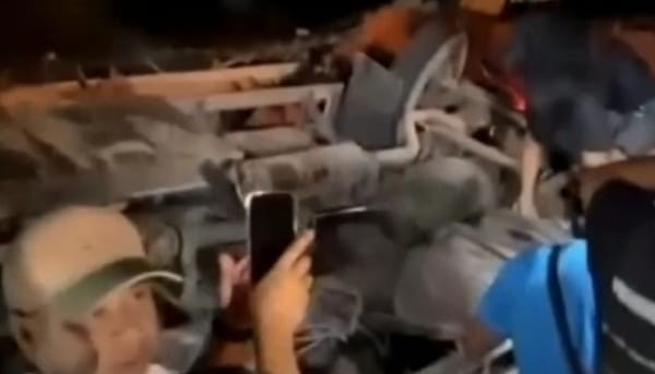 Chofer de camión cisterna murió tras volcar e impactar contra una vivienda en Margarita