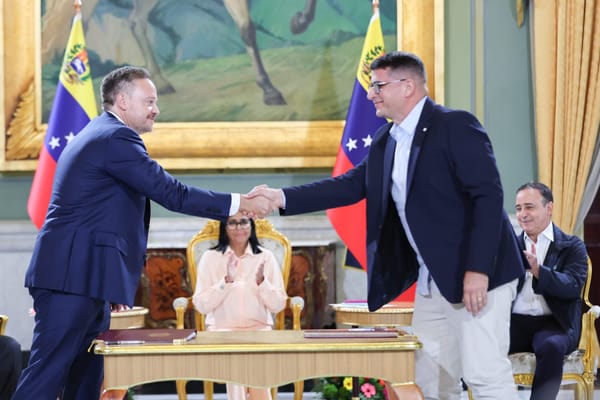 Gobierno e IMPSA firmaron contrato para terminar construcción de la central hidroeléctrica Tocoma