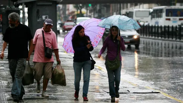 Inameh alertó sobre la llegada de dos ondas tropicales a Venezuela para el fin de semana