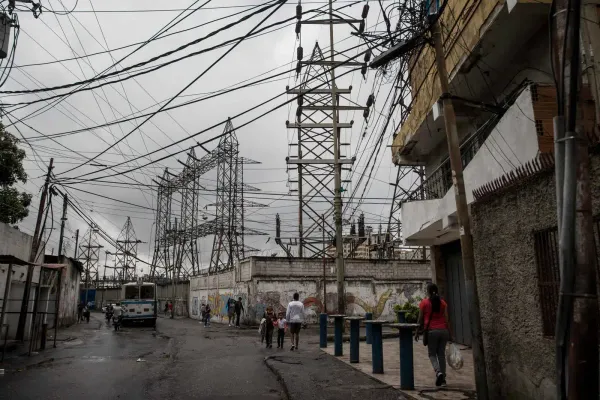 Demanda eléctrica en Venezuela alcanzó su nivel más alto en nueve años