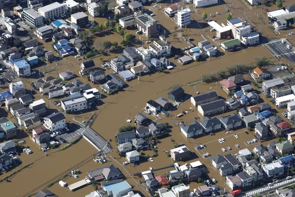 Tifón Dujuan deja 12 muertos y graves daños tras su paso por Japón