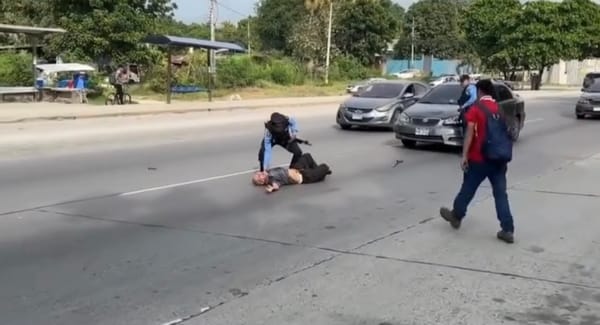 Periodistas grababan un arrollamiento cuando otro peatón fue embestido por otro vehículo en Honduras