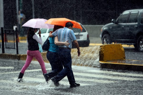 Inameh: dos ondas tropicales favorecerán lluvias de intensidad variable en gran parte del país