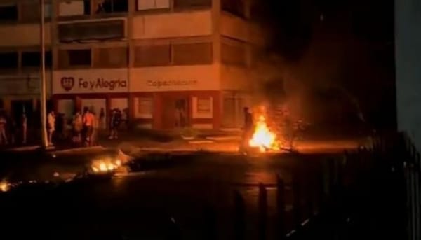 SUCRE | Habitantes de Cumaná cerraron la Av. Perimetral tras contabilizar más de ocho horas sin electricidad