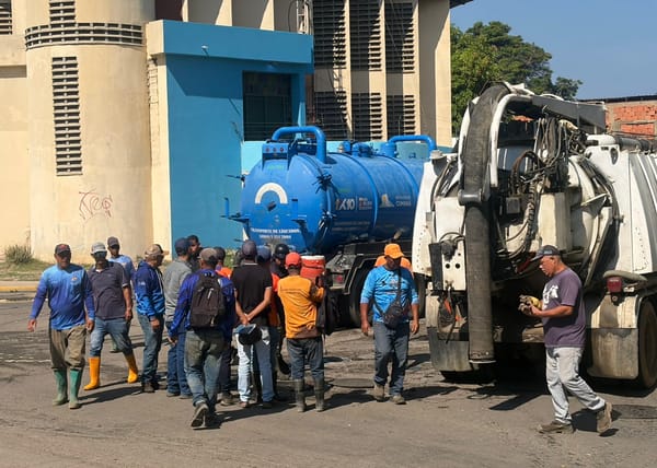 SUCRE | Activaron plan piloto para el mantenimiento de la red de aguas servidas en Sucre