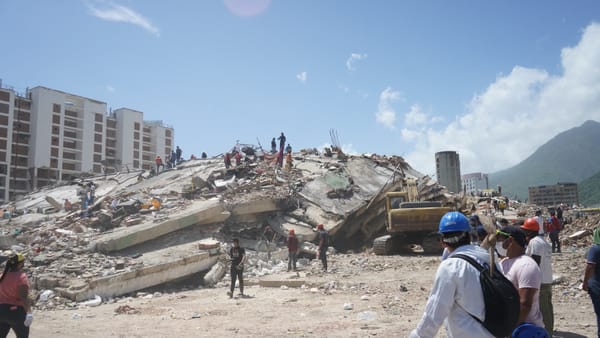 Reconstrucción entre el luto y turismo paralizado: La Guaira cumplió 100 días de los terremotos