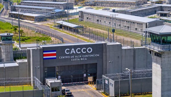 Costa Rica inaugura cárcel de máxima seguridad inspirada en la de El Salvador