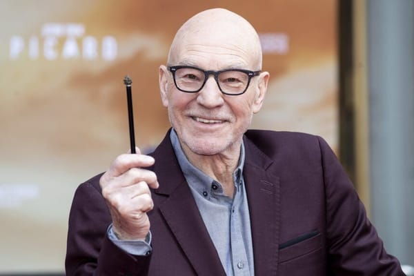Fallece el actor Patrick Stewart, reconocido por sus papeles en Star Trek y X-Men