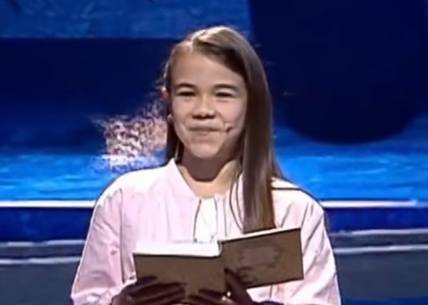 Niña venezolana ganó concurso de lectura en voz alta en Chile
