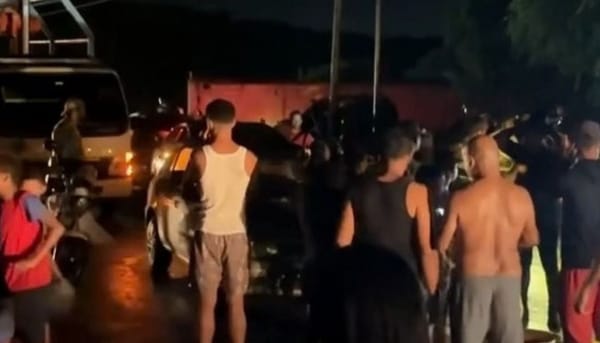 SUCRE | Cacerolazoy cierre de vía: Habitantes de Carúpano protestaron contra los apagones