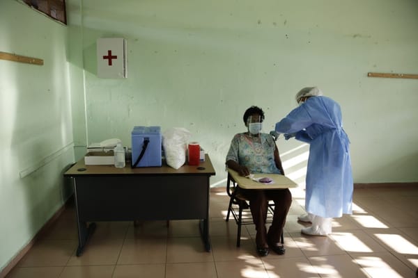 Jornada de vacunación contra el Covid-19 para adultos mayores inició en Monagas