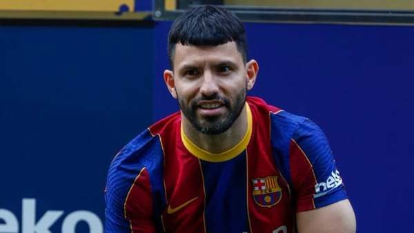 'Kun' Agüero fichó con el Barcelona