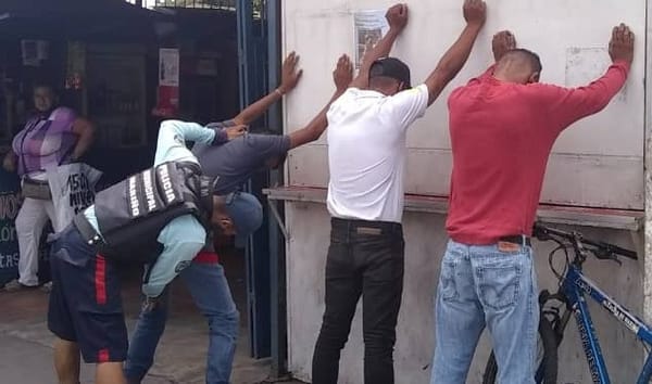 Polimariño detuvo a tres sujetos por hurto en Juan Griego