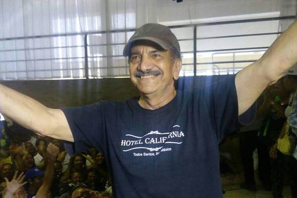 Tribunal le dictó arresto domiciliario al exgobernador Ramón Martínez
