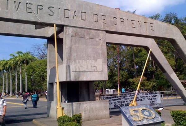 Anzoátegui | Iluminaron instalaciones de la UDO con energía solar