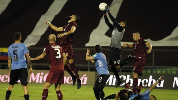 Uruguay y Venezuela empatan 0-0 en el estadio Olímpico