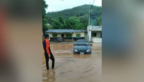 Más de 100 viviendas afectadas por las fuertes precipitaciones en Sucre