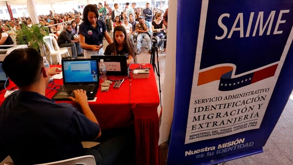 Saime inició jornada nacional de cedulación este lunes