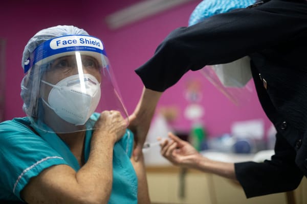 Academia Nacional de Medicina exigió vacunación antes de implementar una flexibilización amplia en Venezuela