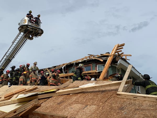 Se desplomó otro edificio en Estados Unidos