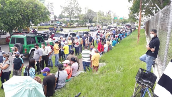 Santaella: Segunda dosis de la vacuna será administrada en el Polideportivo de Maturín
