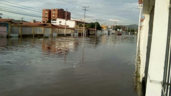 Desbordamiento del río Neverí afectó a más de 200 familias en Anzoátegui