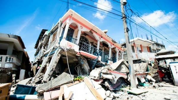 Más de 1.200 fallecidos en Haití tras sismo de magnitud 7,2