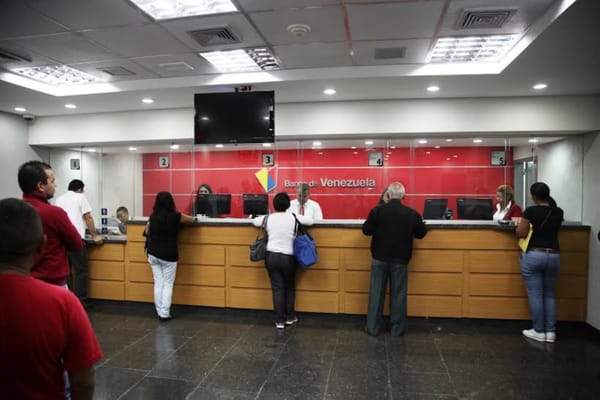Ejecutivo aseguró que reintegrarán dinero extraviado a usuarios del Banco de Venezuela