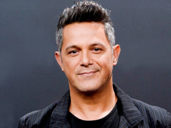 Alejandro Sanz recibirá una estrella en paseo de la fama en Hollywood