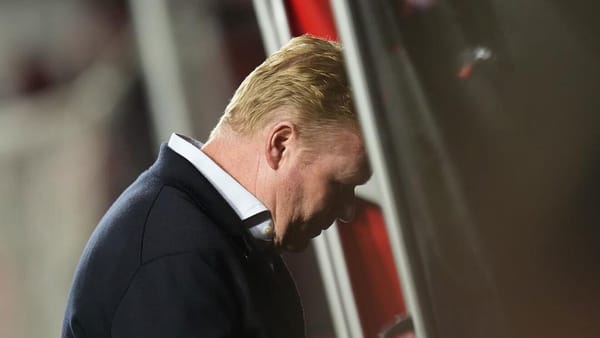 FC Barcelona destituyó a Ronald Koeman