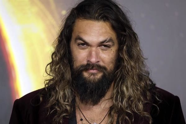 Detienen grabación de Aquaman 2 luego de que Jason Momoa diera positivo a covid-19