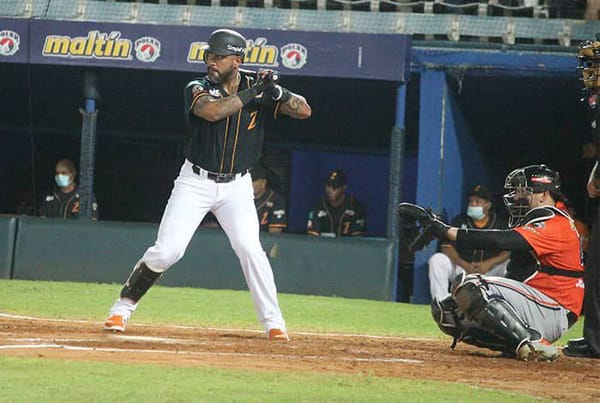 ¡Águilas alzaron vuelo en Maracaibo! Caribes no pudo parar a Héctor Sánchez