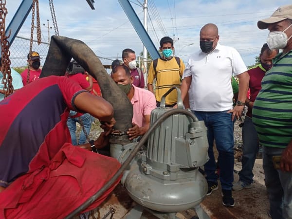 Sucre | Alcaldía de Cumaná reactivó sistema de bombeo en Barrio Venezuela