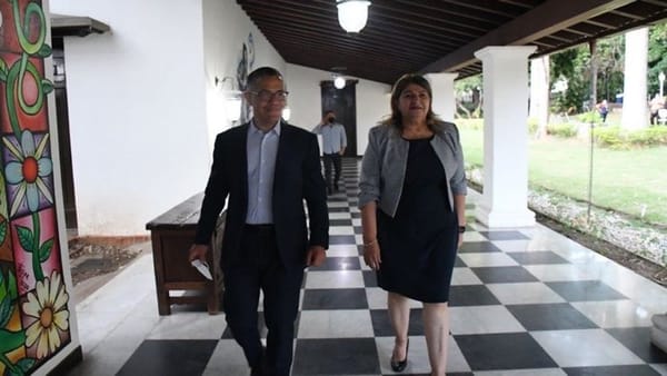 Yelitze Santaella: Hemos vacunado a más de 700 mil estudiantes en toda Venezuela