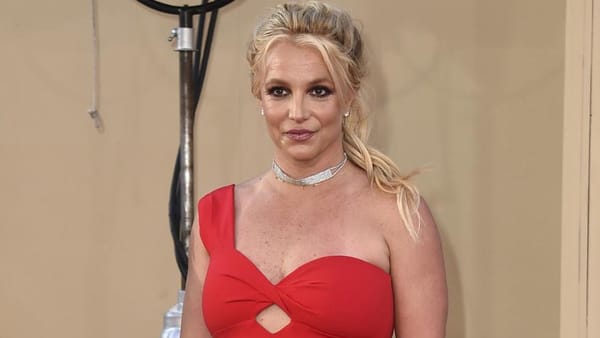 Britney Spears recibirá 15 millones de dólares por escribir un libro con sus memorias
