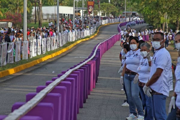 Récord Guinness: Caripito hizo la línea de chocolate más grande del mundo 