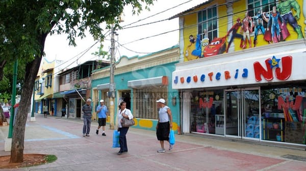 Feria de la Empanada causó furor entre los visitantes y conocidos de la localidad de Juan Griego