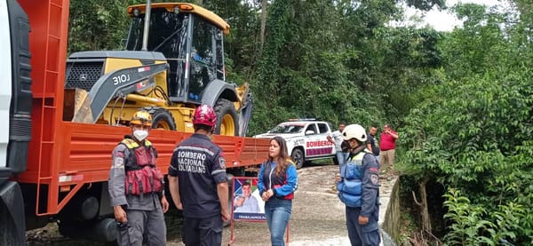 Inició despliegue de equipo de protección en Mérida en las zonas afectadas por las fuertes lluvias
