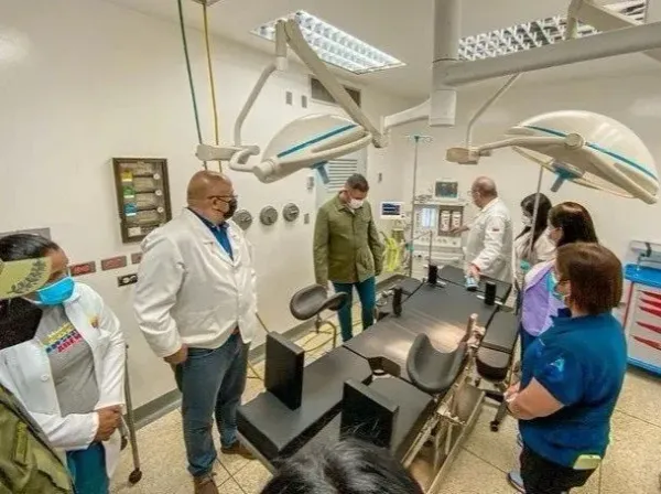 Gobernación de Anzoátegui rehabilitó sala de parto del hospital Razetti