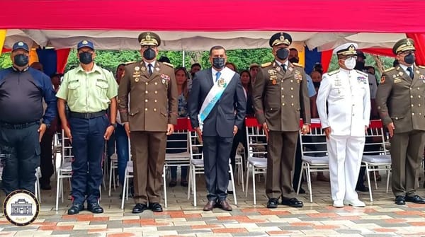 Con todos los honores se celebró el Día Nacional del Policía en Sucre