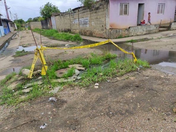 Vecinos del sector La Paz de Maturín tienen 10 años viviendo entre aguas negras 