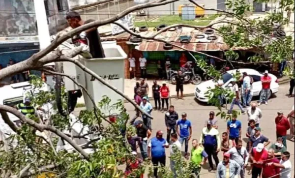 Al menos 102 hogares resultaron afectados tras fuertes lluvias en Puerto La Cruz