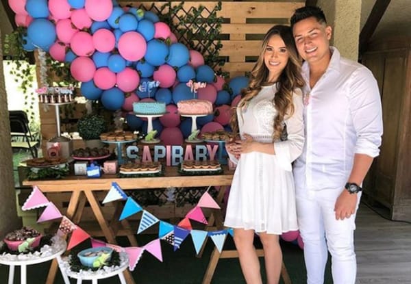 Fanáticos acusaron a Rosmeri y Arán de ser "prepotentes y groseros"