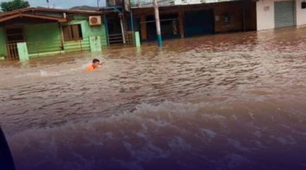 Santa Elena de Uairén en emergencia tras desbordamiento de río